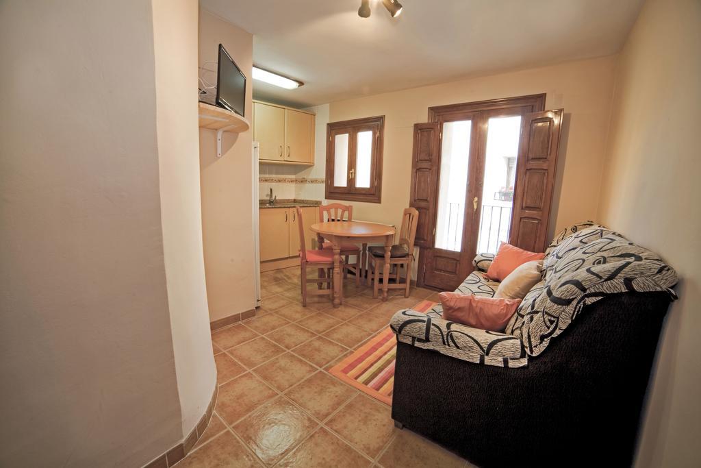 Apartamentos Prades Morella Phòng bức ảnh